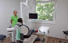 Praxis fuer Zahnmedizin Dr. Schemmel Behandlungsraum